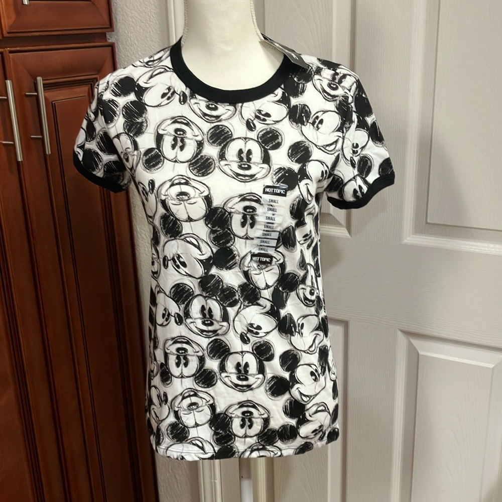 Disney Mickey Mouse hot topic women’s top blouse Size:S